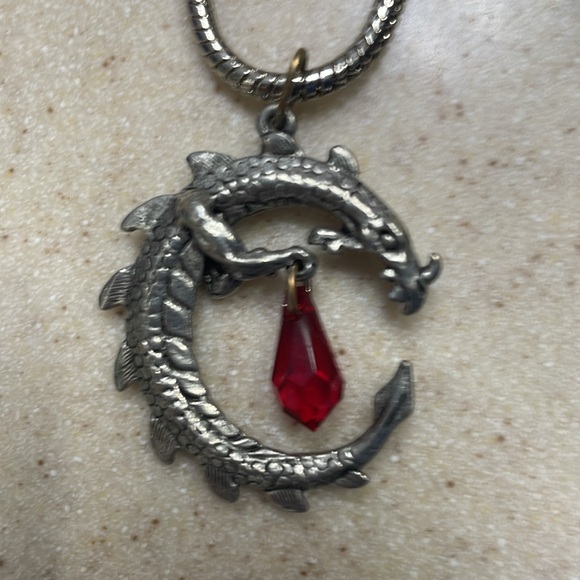 Dragon pendant with red drop jewel adjustable necklace.🐉 - Picture 3 of 5